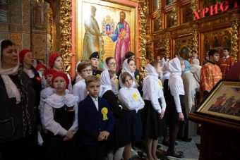 В РПЦ заявили о желании преподавать церковнославянский язык в младших и средних классах школы