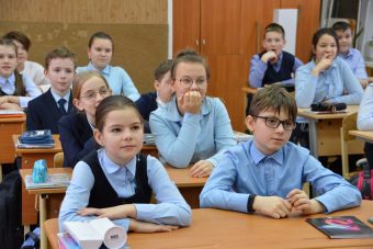 Одаренные школьники Твери получили право на премии