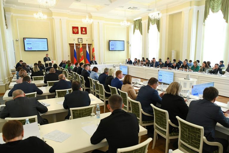 Игорь Руденя поставил задачи по подготовке жилищно-коммунального комплекса к ОЗП