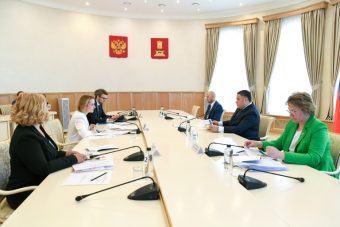 Губернатор Тверской области обсудил актуальные вопросы с уполномоченным при Президенте РФ по правам ребенка Губернатор Тверской области обсудил актуальные вопросы с уполномоченным при Президенте РФ по правам ребенка