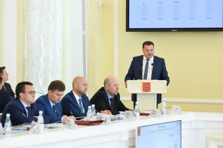 Игорь Руденя поставил задачи по подготовке к уборочной кампании