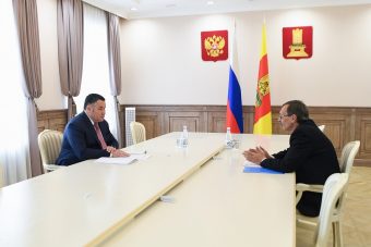 Игорь Руденя провел встречу с главой Оленинского округа