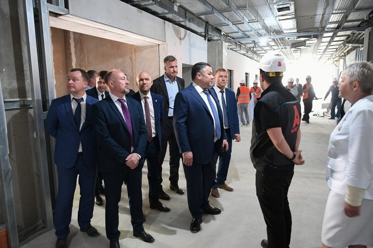Игорь Руденя поручил ускорить строительство поликлиники Старицкой ЦРБ