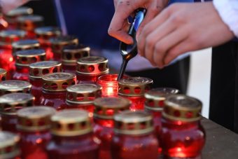 В Твери прошла акция «Свеча памяти»