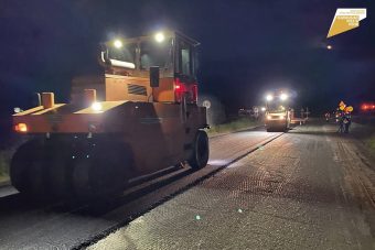 Ремонт дорог в Тверской области ведется в круглосуточном режиме