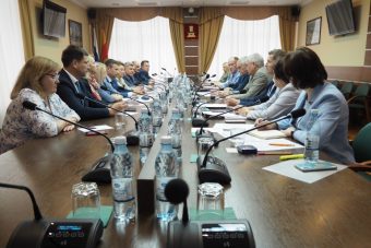 Делегация Калужской области познакомилась с опытом создания муниципальных округов в Тверской области
