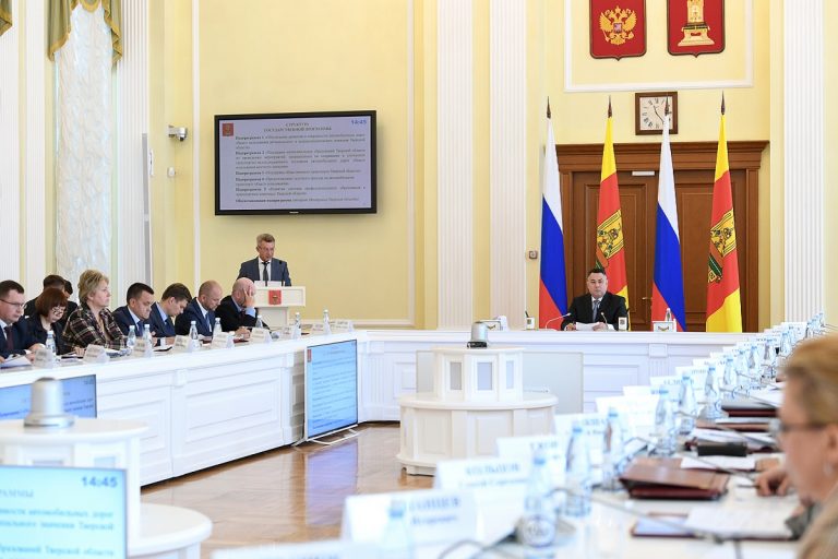 Игорь Руденя поставил задачи по качественной и своевременной реализации планов по ремонту и строительству дорог
