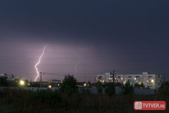 Гроза придет в Тверскую область в ближайшие часы