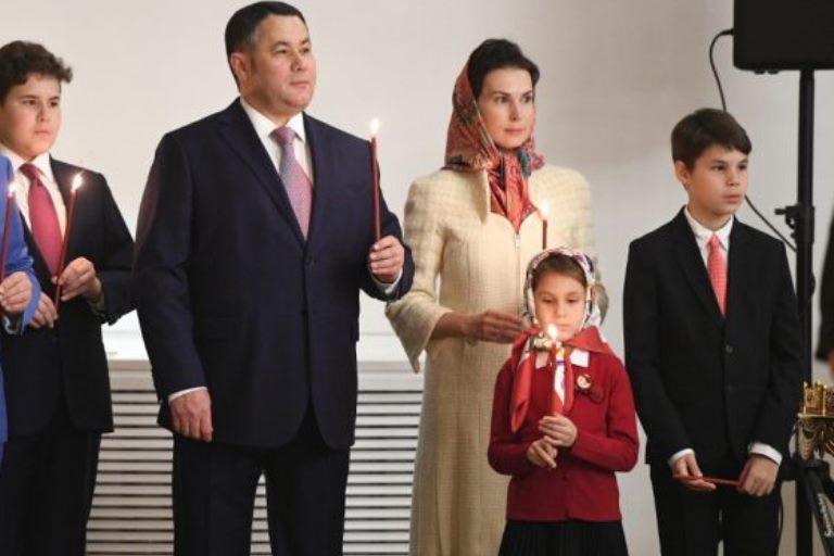 Губернатор Руденя рассказал, что считает главными семейными ценностями