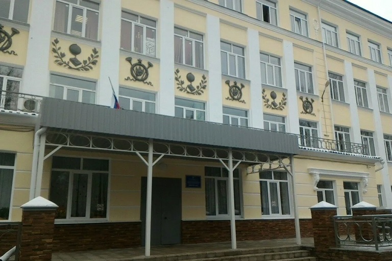 Губернатор Игорь Руденя потребовал наказать виновных в срыве сроков ремонта 17 школы в Твери