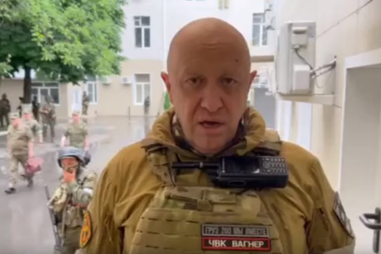 TVTVER обнаружил на фотографии погибшего в Тверской области Евгения Пригожина пугающее пророчество