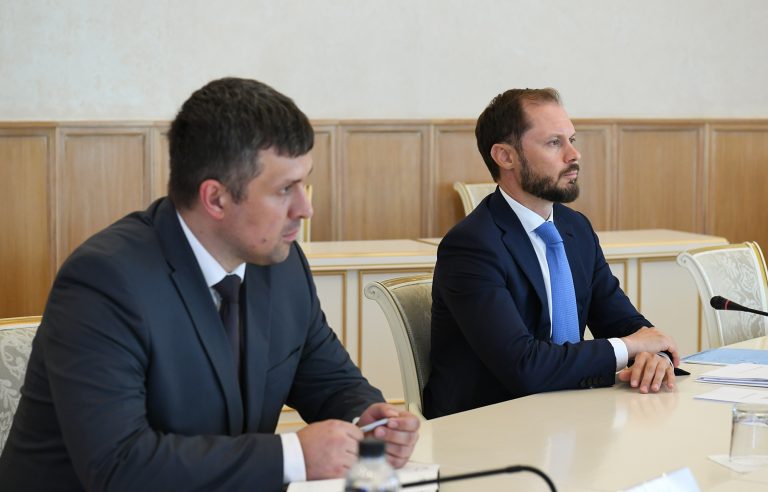Губернатор Игорь Руденя провел встречу с заместителем руководителя ФАС Виталием Королёвым