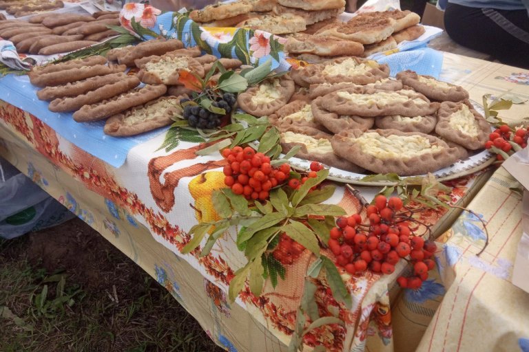 Более 10 тысяч туристов посетили фестиваль карельского пирога Калитка в Тверской области