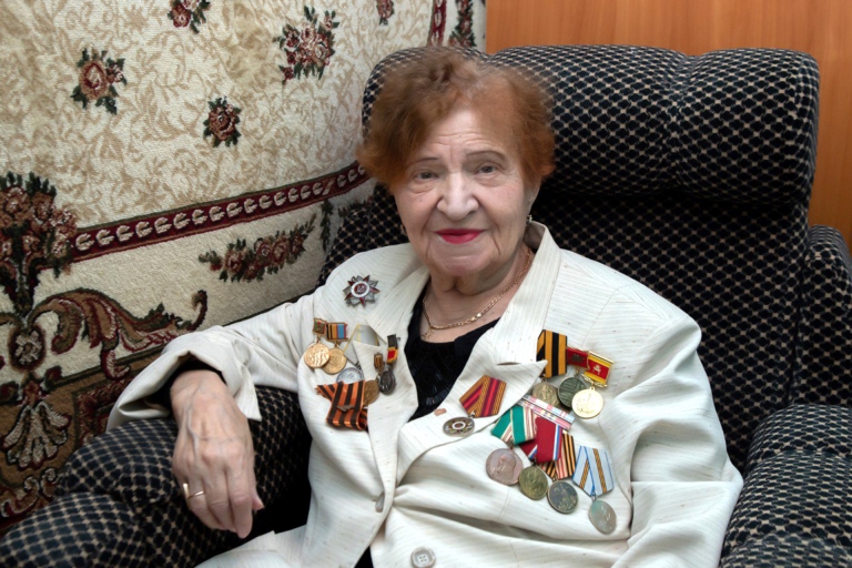 Разведчица из Твери Галина Макеева празднует 98-летие