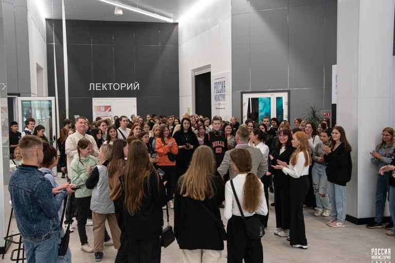Первокурсникам Тверского колледжа сервиса и туризма рассказали о перспективах профессии