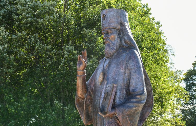 Памятник святителю Николаю Японскому открыт в Тверской области