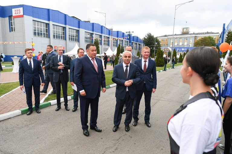Тверской вагонзавод торжественно отметил 125-летие Тверской вагонзавод торжественно отметил 125-летие