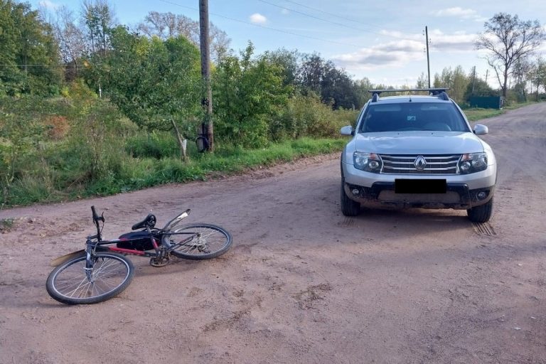 Ребенка на велосипеде сбили в Тверской области