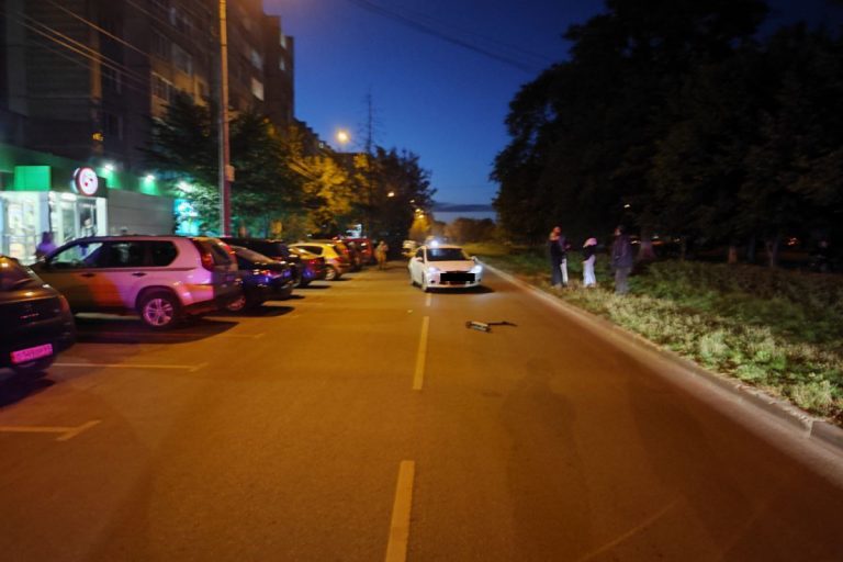 Семилетнего мальчика на самокате сбили в Твери