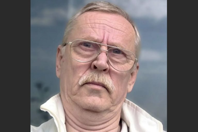 В Тверской области простятся с легендарным журналистом Константином Карышевым
