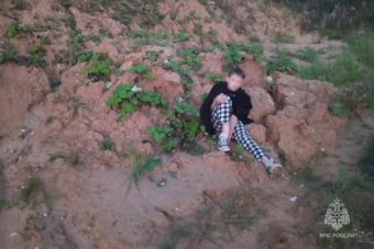 Под Тверью спасли мальчика, упавшего в карьер и сломавшего ногу