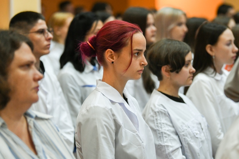 В Тверском медицинском колледже начали обучение 420 первокурсников
