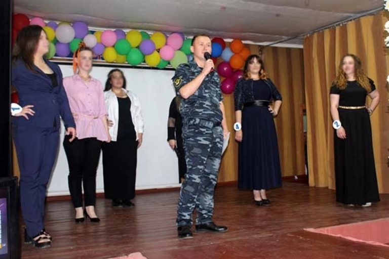 "Мисс Позитив" выбрали в женской колонии под Тверью