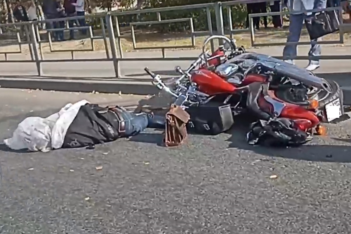 В Твери насмерть разбился мотоциклист