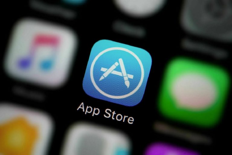 Компания Apple разрешила россиянам оплачивать покупки через сторонние приложения