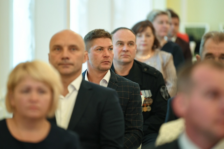 Губернатор Руденя вручил жителям Тверской области государственные и региональные награды