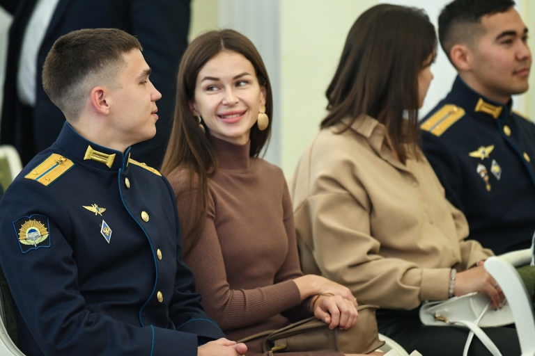 Губернатор Руденя вручил жителям Тверской области государственные и региональные награды