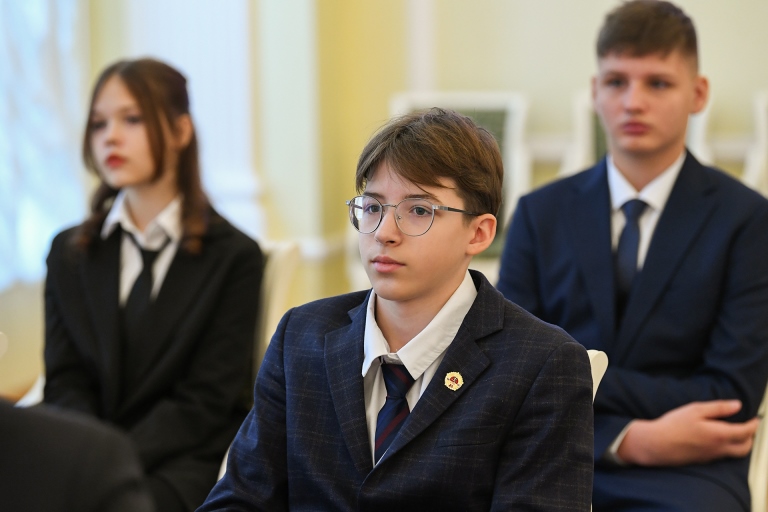 Губернатор Руденя вручил жителям Тверской области государственные и региональные награды