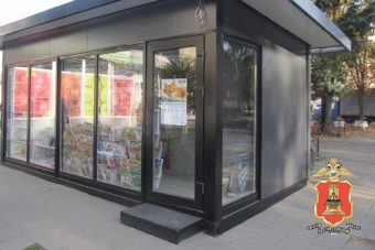 Несовершеннолетний рецидивист обокрал газетный киоск в Твери