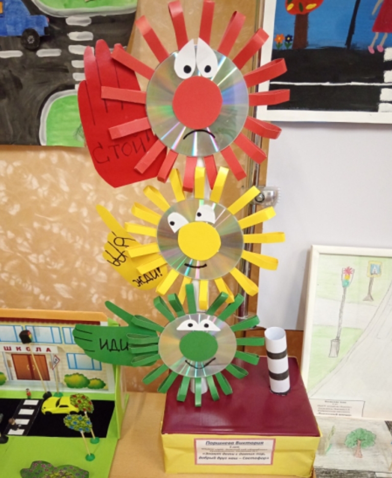 В Удомле дорожные полицейские подвели итоги конкурса детского творчества