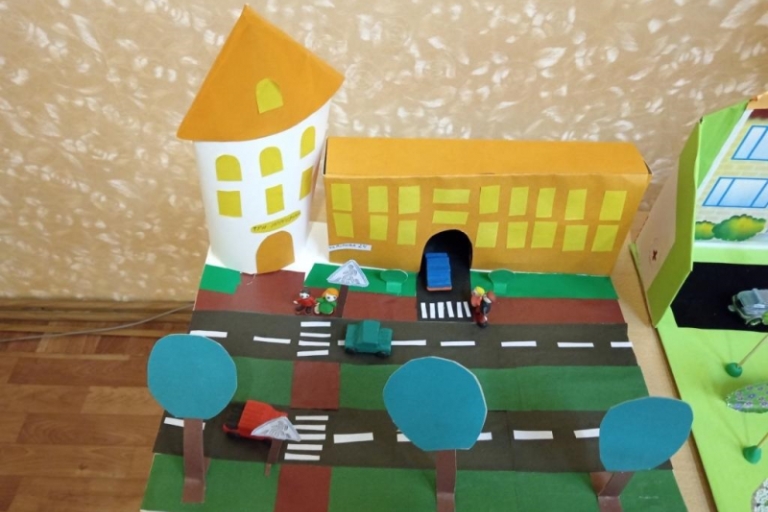 В Удомле дорожные полицейские подвели итоги конкурса детского творчества