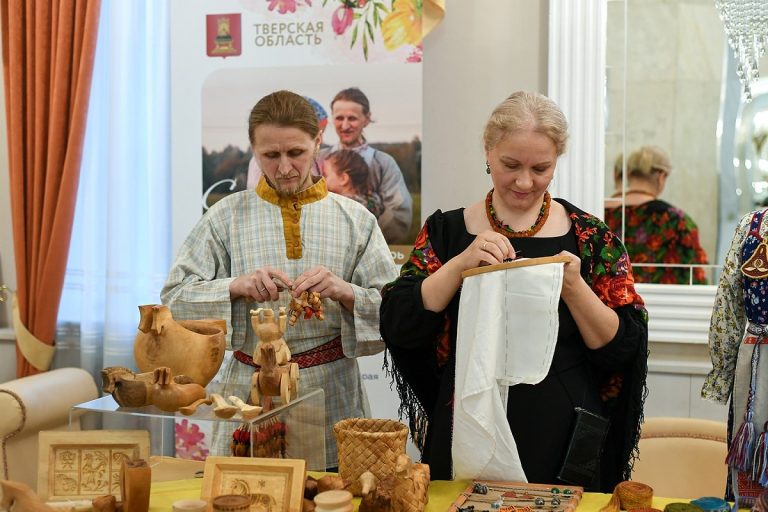 В Тверской области в преддверие Дня матери чествовали многодетные семьи