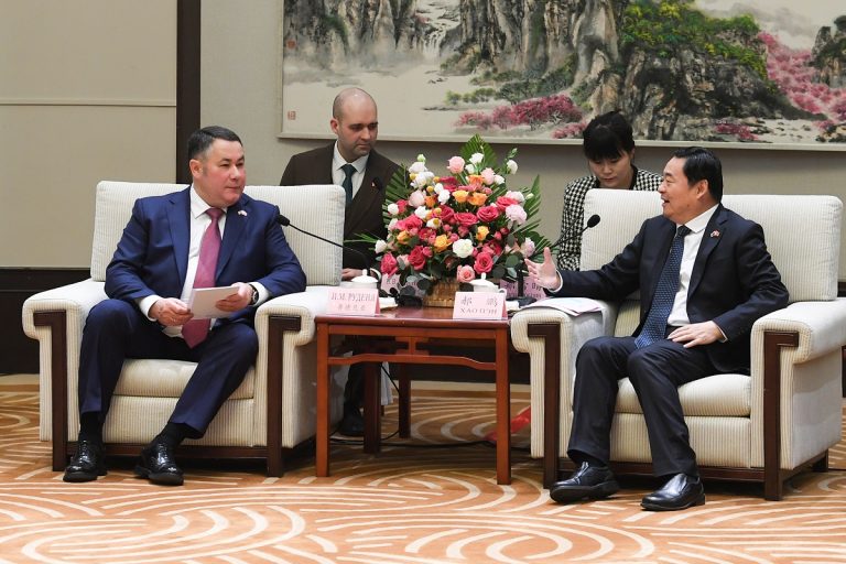 Губернатор Игорь Руденя в рамках бизнес-миссии в КНР договорился о сотрудничестве с китайской провинцией