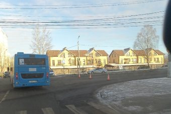 Красинский мост полностью перекрыли в Твери