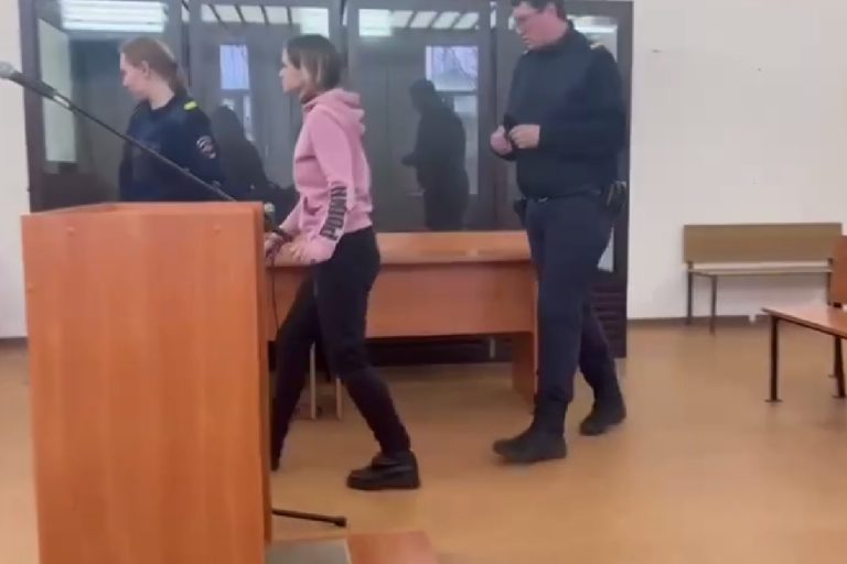 В Твери арестовали женщину, подозреваемую в сбыте наркотиков В Твери арестовали женщину, подозреваемую в сбыте наркотиков