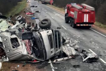Смертельная авария в Тверской области: два дальнобойщика разбились на трассе М-9