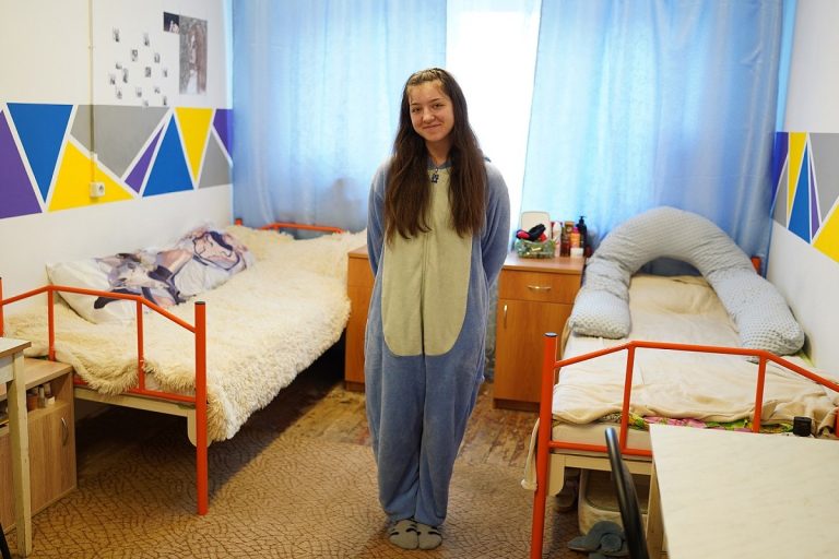 В студенческих общежитиях Верхневолжья обновляют мебель В студенческих общежитиях Верхневолжья обновляют мебель
