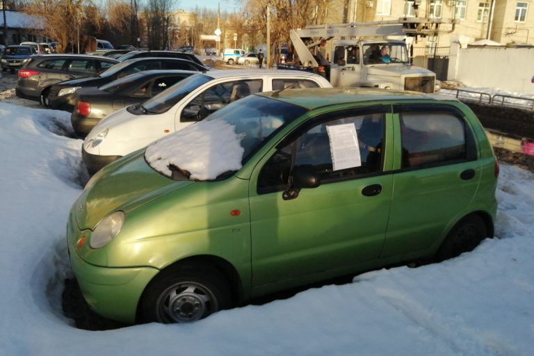 В Твери ищут хозяина брошенного Daewoo Matiz