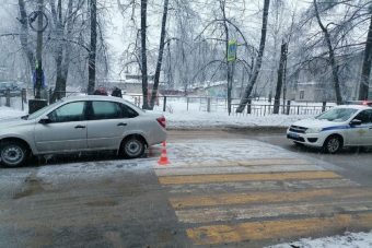 Девочку-подростка сбили на переходе в Тверской области
