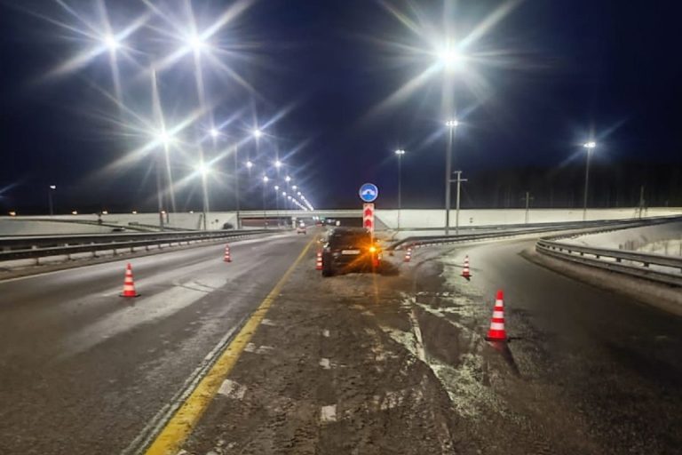 Злостный нарушитель ПДД попал в аварию в Тверской области