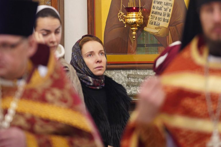 Известная российская актриса Екатерина Гусева посетила монастырь в Твери