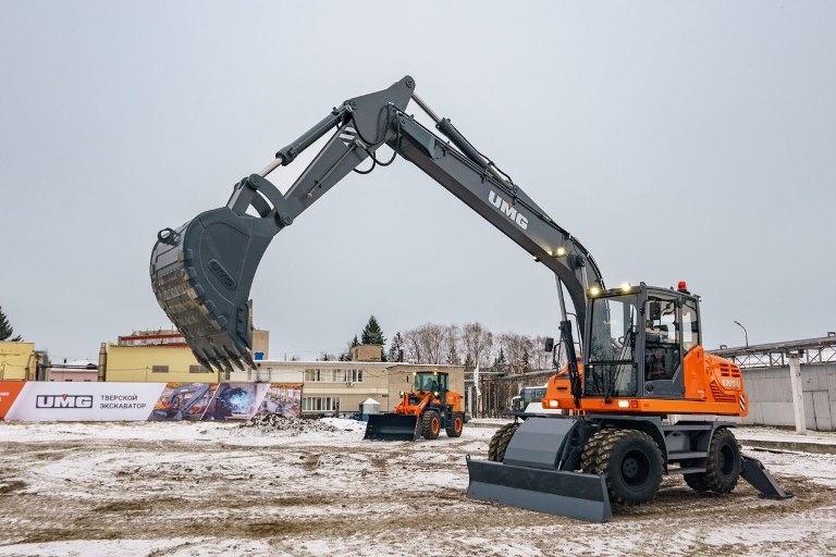 Завод «Тверской экскаватор» выпустил новый полноповоротный гидравлический колесник Завод «Тверской экскаватор» выпустил новый полноповоротный гидравлический колесник