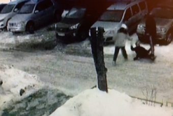 Несовершеннолетние избили прохожего на бульваре Гусева в Твери