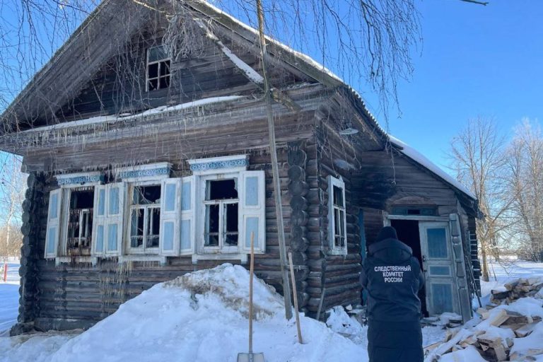 Мужчина погиб при пожаре в Тверской области