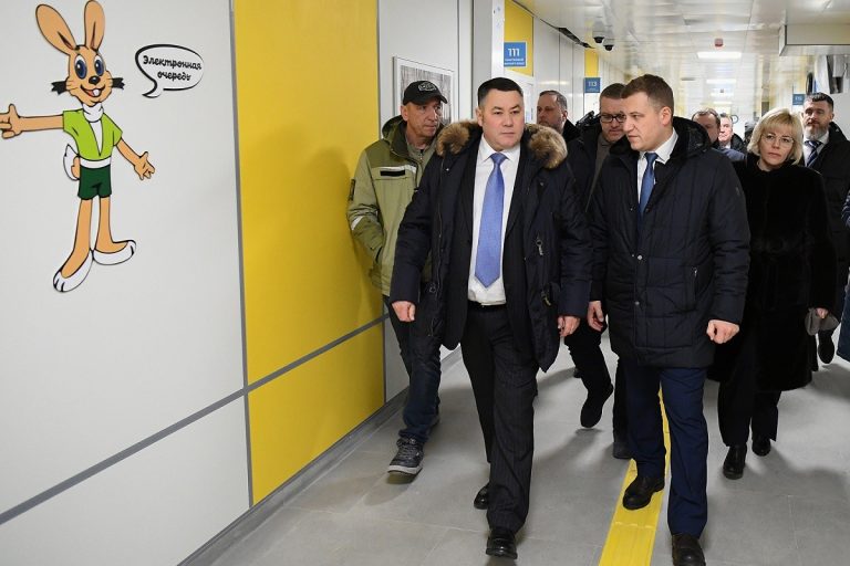 Губернатор Игорь Руденя проинспектировал завершение строительства социальных объектов города Твери