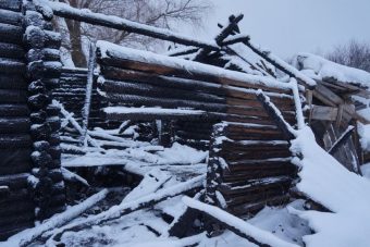 Трое жителей Верхневолжья забили до смерти знакомого и сожгли его дом